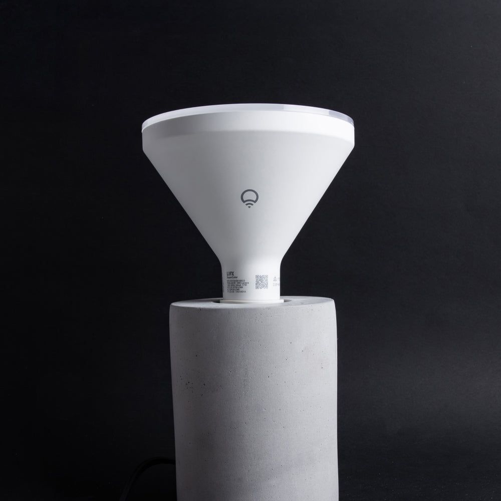 LIFX Outdoor SuperColor Flood Light - 1600 Lumens