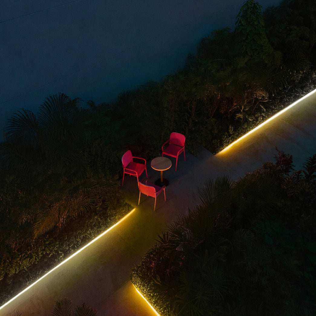 LIFX Outdoor SuperColor Neon Flex 16ft - 2150 Lumens